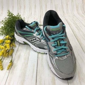 Women’s Saucony Shoes